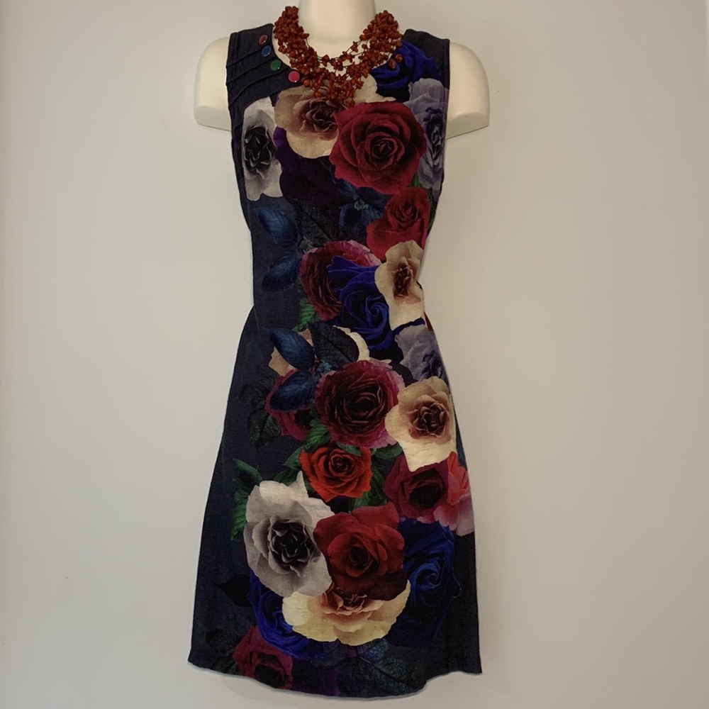 Tricotto Gorgeous Asymmetric Roses Print Dress
